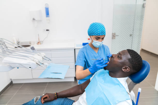 Best Emergency Dental Care for Broken or Chipped Teeth in Schoolcraft, MI